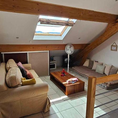 Appartement Dans Notre Maison Domessin Zewnętrze zdjęcie